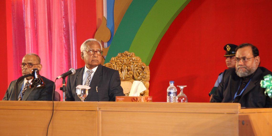 রাষ্ট্রপতি ইয়াজউদ্দিনের সাথে মীর কাসেম আলী