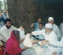 বিপদ্গ্রস্থদের ত্রান দেওয়া দয়া নয়, দায়িত্ব