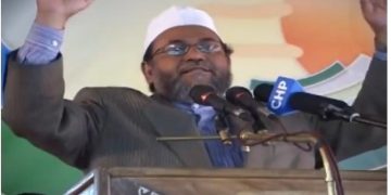 বাংলাদেশ ইসলামী ছাত্রশিবিরের সদস্য সম্মেলনে ভ্রাতৃশিবির পর্বে বক্তব্য রাখেন শহীদ মীর কাশেম আলী।